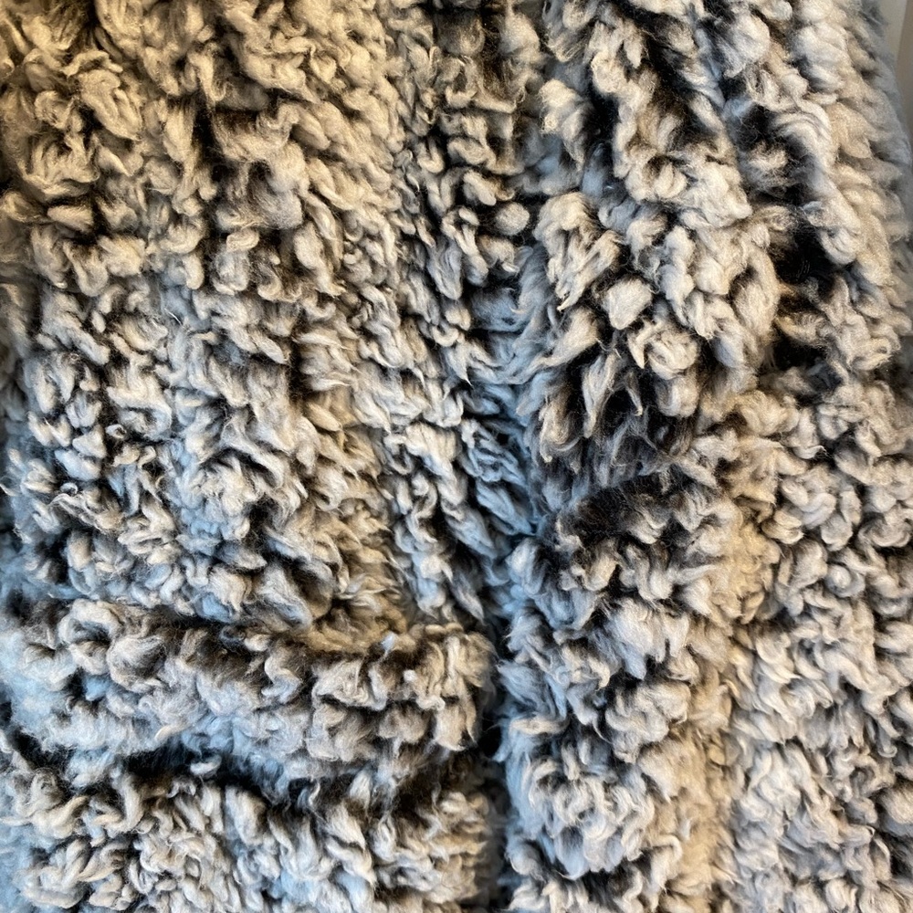 Thread & Supply Cropped Fleece Jacket - Picture 3 of 8